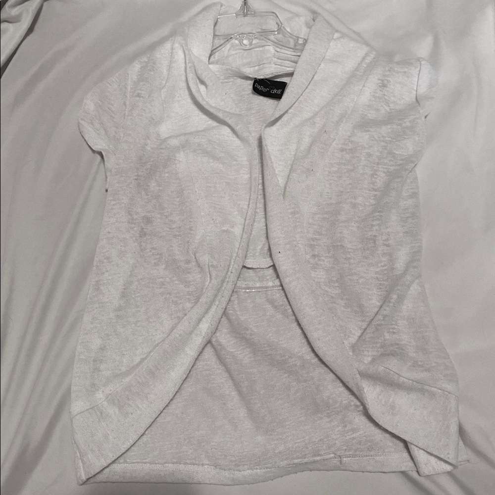 Shot sleeved white cardigan